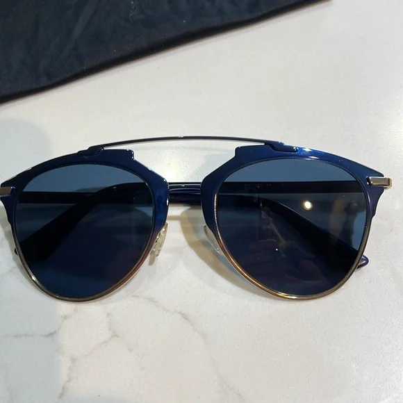 Dior
Dior Blue So Real Round Sunglasses NEW - Picture 2 of 10